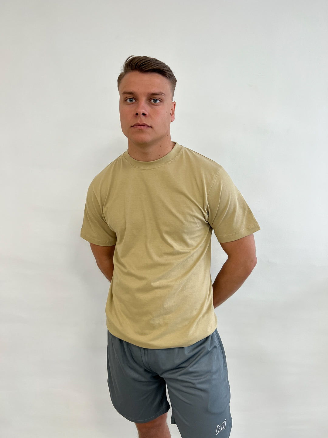 Mens Basic Tee Oversized Beige