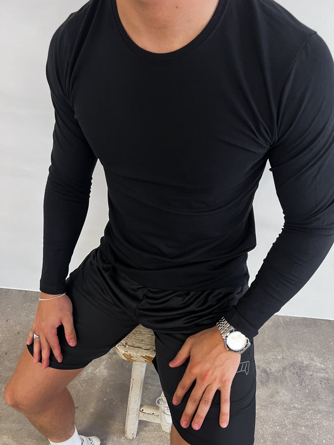 Mens Basic Long Sleeve Black