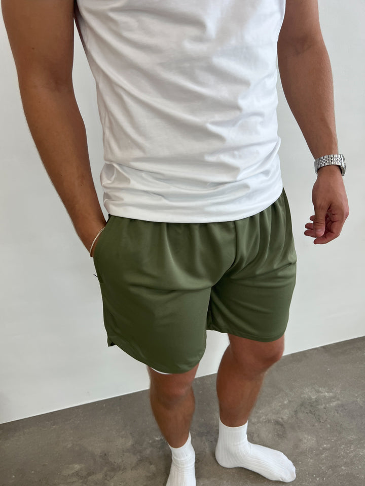 BM Pocket Mesh Shorts Army Green