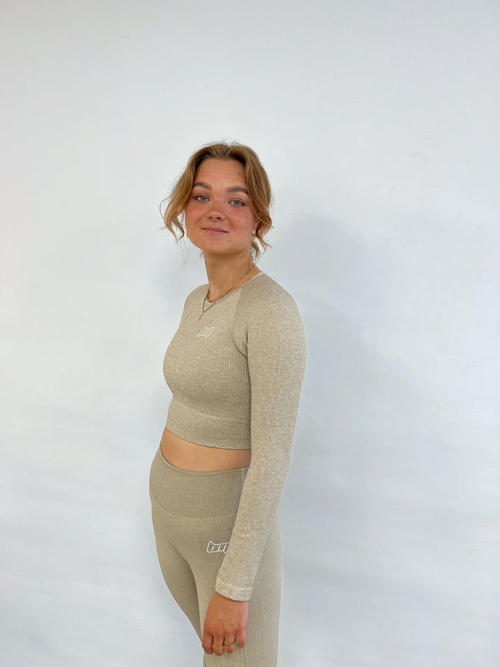 BM Seamless Ribbed Long Sleeve Cropped Top Khaki